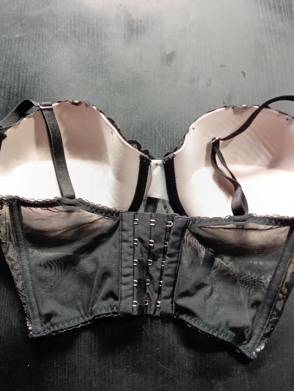 Victoria's Secret Lace Underwire Longline Bra Lingerie Size 34DD Black Lace image 2